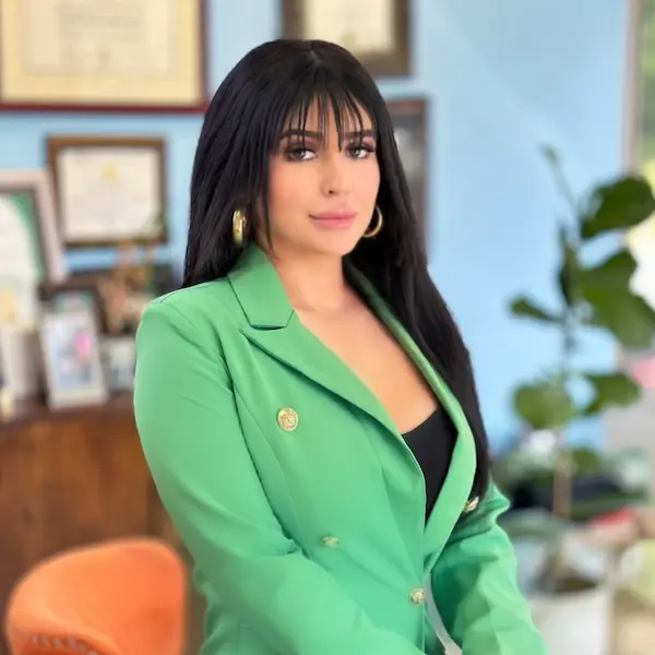 Picture of Marisol Virrey.